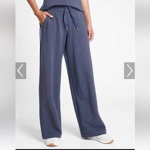 🌻 Athleta Balance Pant